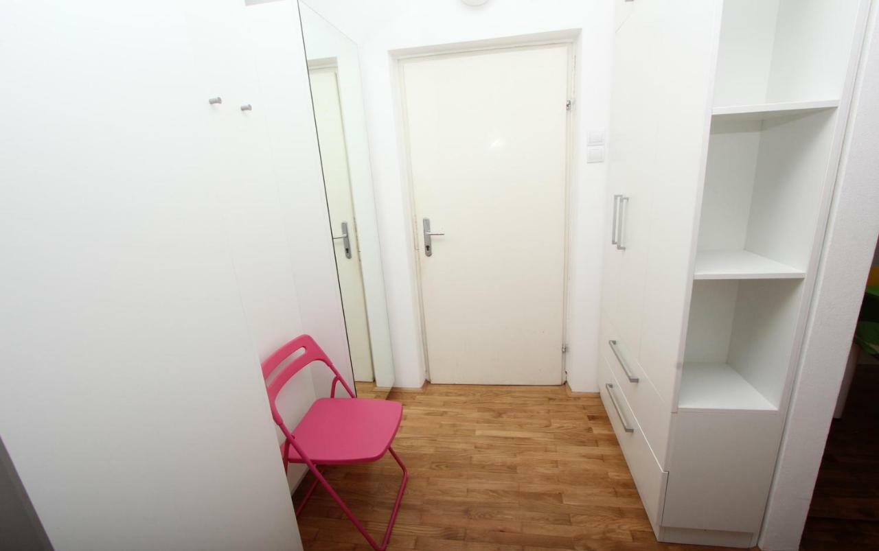 Apartments Paris Rovinj Bagian luar foto